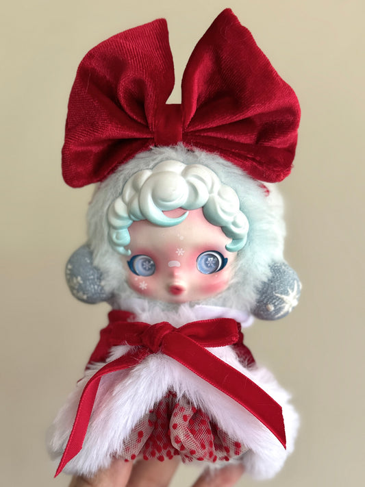 Snowfluff Hoodie — Winter Magic Edition