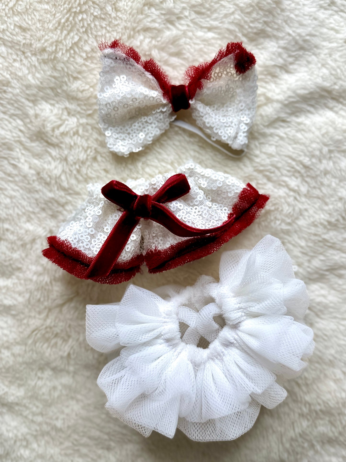 Belle Christmas Collection – CrimsonBelle & SnowBelle Holiday Doll Dresses (18–20cm)